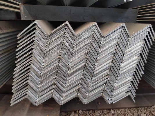 Invoicing by actual weight Hot dip galvanized unequal Angle steel Tolerance ±1%