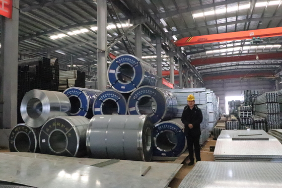 2.0-3.5mm Thickness Hot Galvanized Hot Rolled Steel Coil for Construction and Marine