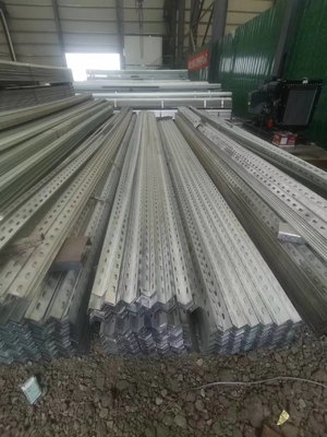Hot Rolled Galvanized Perforated Equal Steel Angle Lintel with Punching Holes/ Slotted Iron Bar