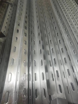 Hot Rolled Galvanized Perforated Equal Steel Angle Lintel with Punching Holes/ Slotted Iron Bar