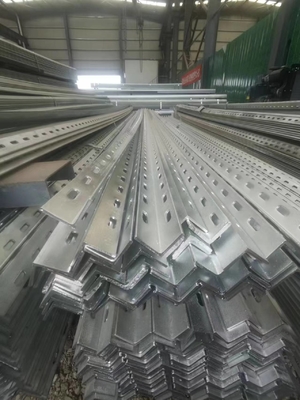 Hot Dipped Galvanized Slotted L Steel Angle Bar with Holes Processing Service Punching