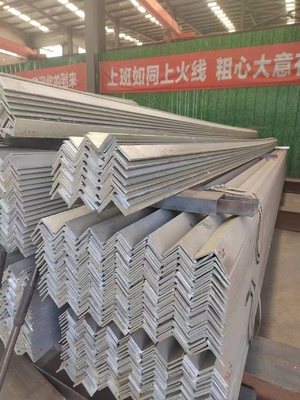 Q195-Q420 Series Grade Hot Rolled Angle Bar Ms Steel Astm A36 50x50 60x60 Steel Angle
