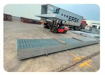 Industrial Mine Field Galvanized Floor Steel Grating for Long-lasting Performance