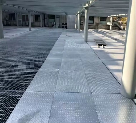 Customized Hot Dip Galvanized Steel Grating Gutter Cover Plate for Mine Field