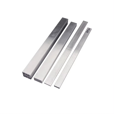 Hot Galvanized Hot Rolled Flat Steel with 6m Length and Hot Galvanization