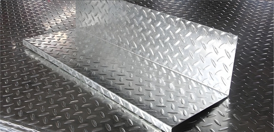 Customizable 1.5*1250mm Zinc Layer 40g/m2 Galvanized Steel Plate for Building Materials