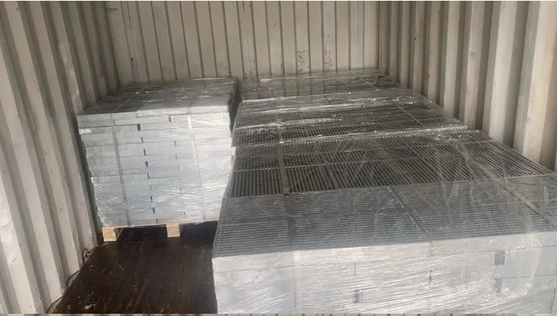 Galvanized Welded Steel Grate Grid Cover for Drainage 50mm Cross Bar Pitch Customized