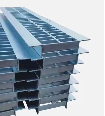 Galvanized Steel Structure Trench Cover Floor Lattice Drain Grill 50mm Cross Bar Pitch