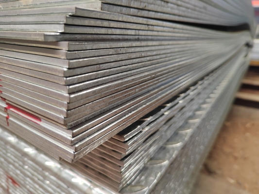 ISO9001 Certified DX51D Galvanized Pattern Steel Plate 5.75*1250mm Z41-Z60 Coating
